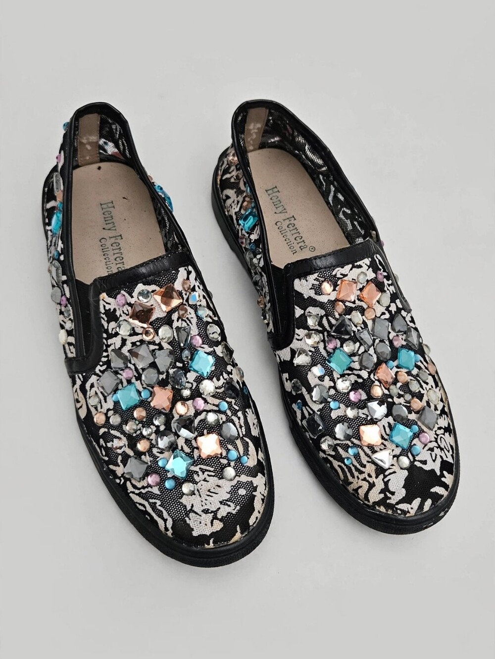 Henry Ferrero Collection.  Embellished Floral Sneakers in Black & Blue EU37 US 7